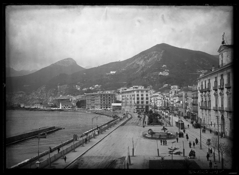 la-salerno-di-inizio-novecento-in-mostra-alla-sopr-248836.jpeg
